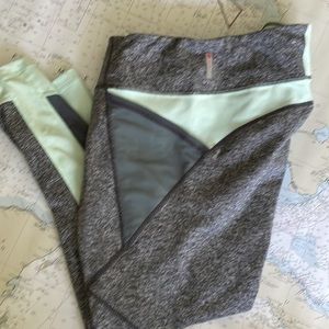 Zella cropped leggings. Gray, light green. XL